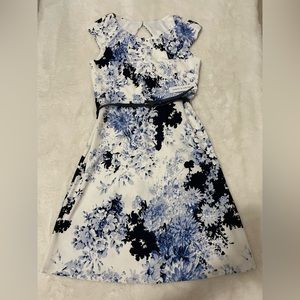 Floral Dress
Emma & Michele